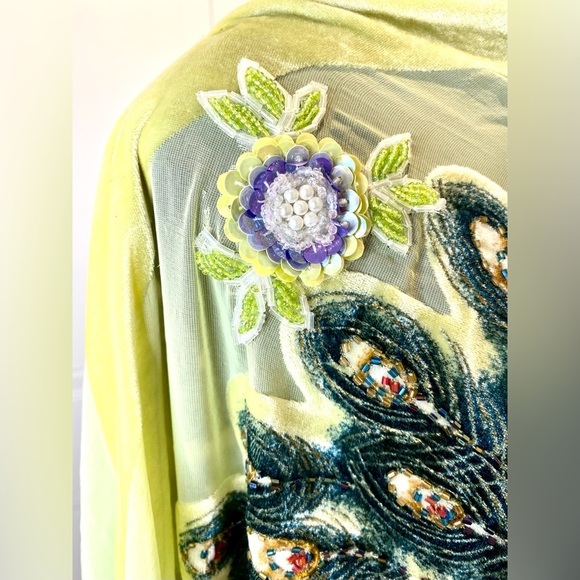 🦚 Vintage Lace couture poncho,velvet,sequins,hand stitched peacock & beading ✨ - Picture 9 of 12